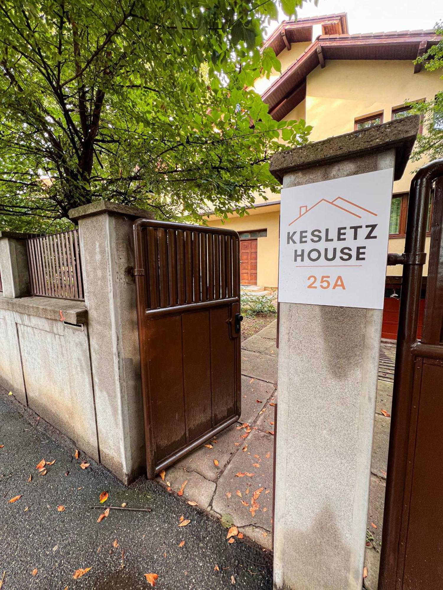 Hotel Kesletz House Sibiu Exterior foto